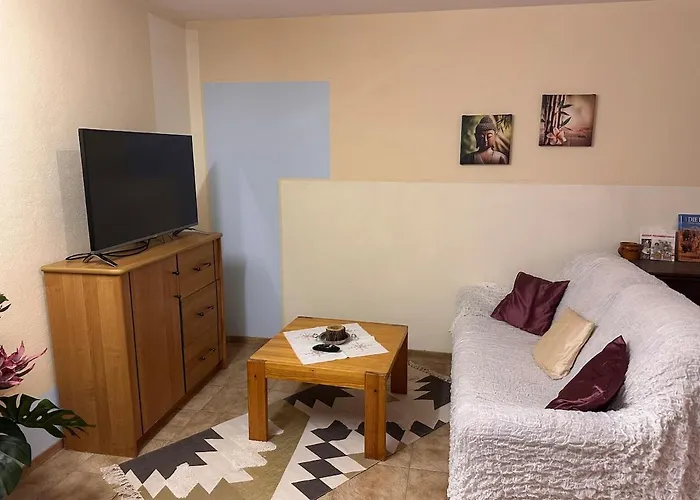 Bobs Basement Apartment